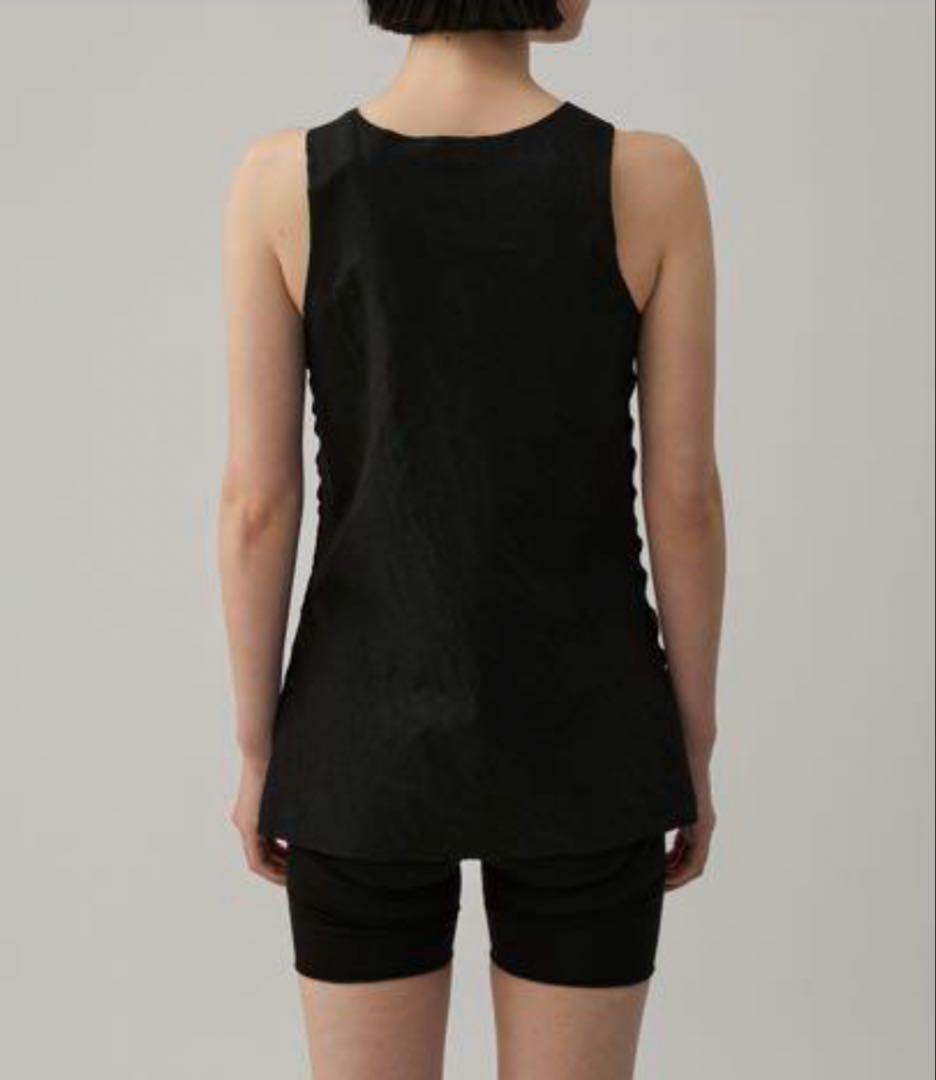 yo BIOTOP シアータンクトップ