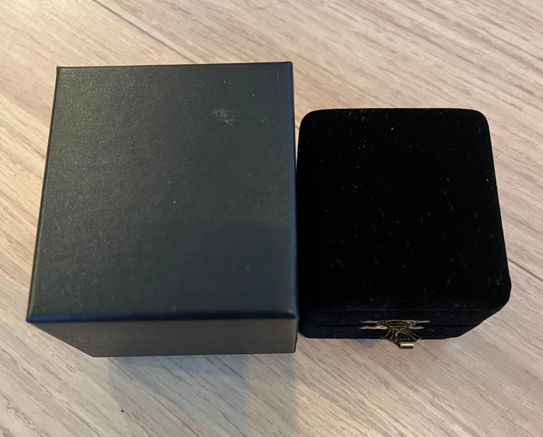 【期間限定】ete K18 ダイヤモンドピアス 0.1ct