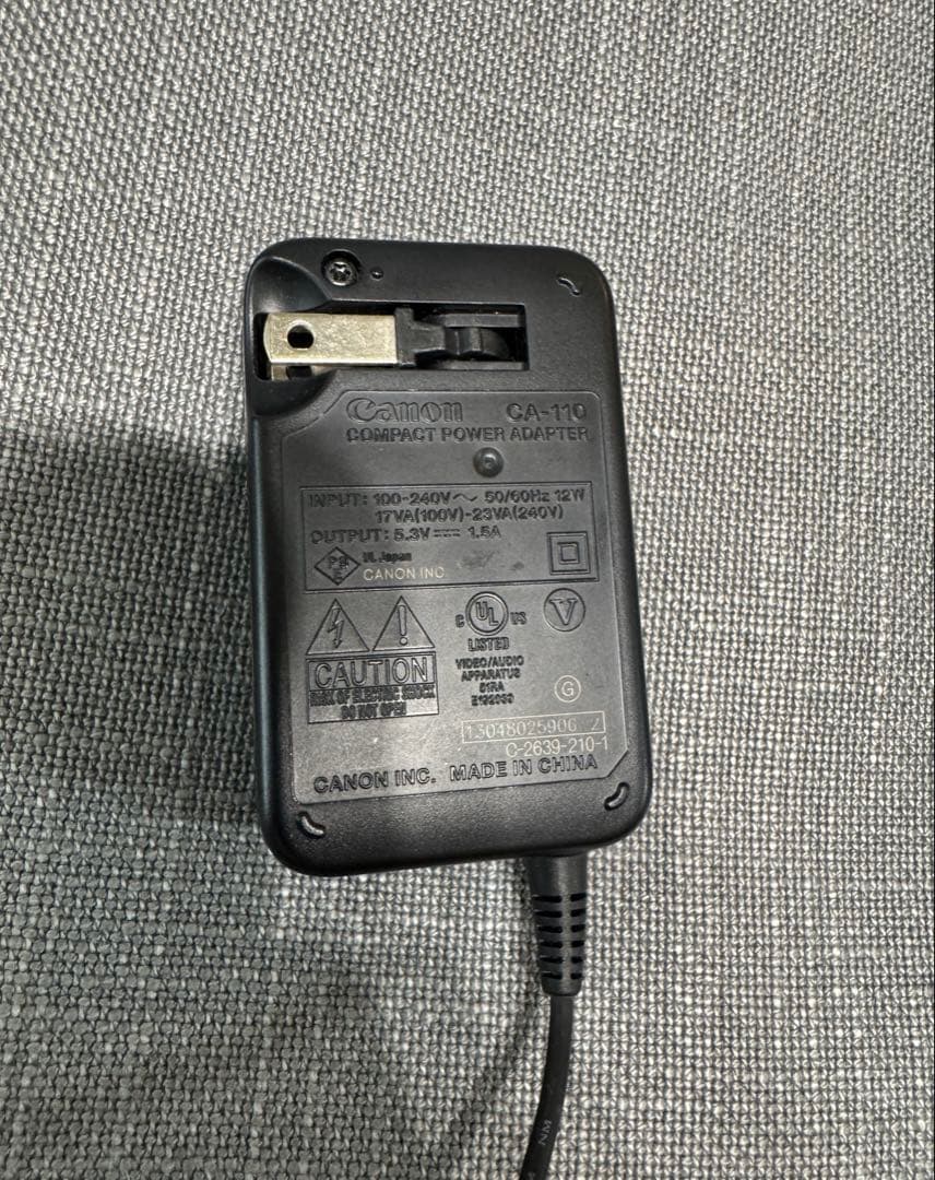 Canon iVIS HF R42 デジタルビデオカメラ　キャノン