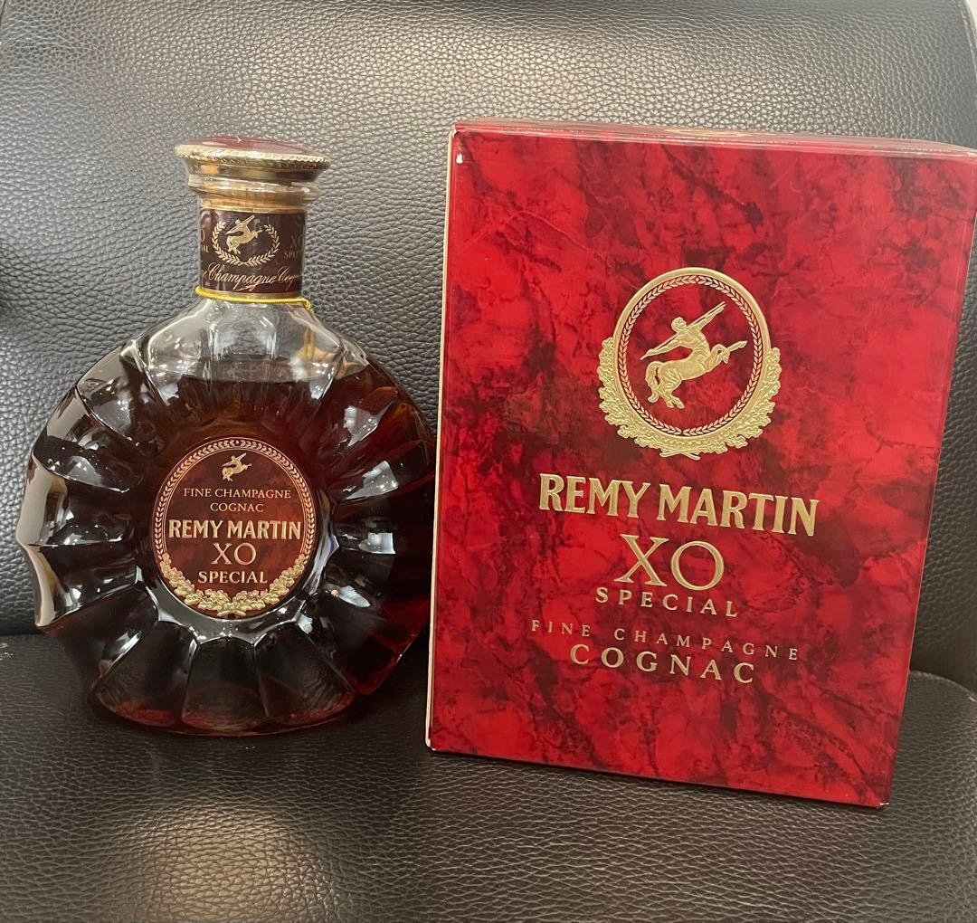 REMY MARTIN レミーマルタンXO SPECIAL 700ml - メルカリ