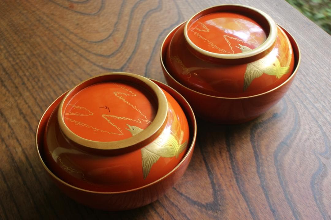 デッドストック！極上金縁朱漆に優美な波千鳥蒔絵のお椀2点（検