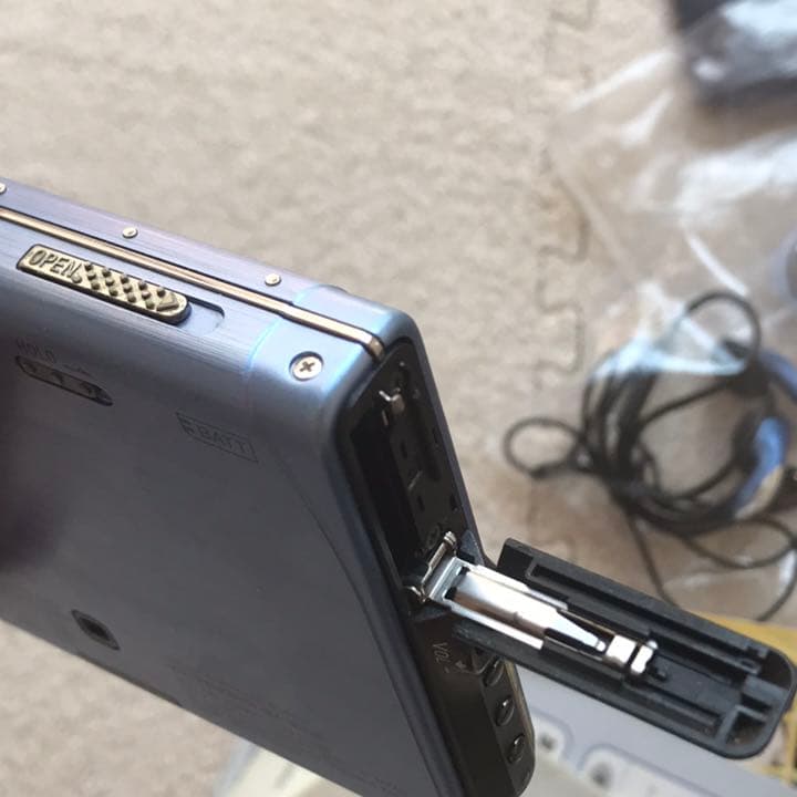 中古動作品 SONY MZ-NH3D SONY MZ-NH3D Hi-MD WALKMAN ソニー MD