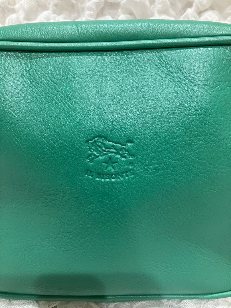 きし⭐︎【美品】【正規品】IL BISONTE ショルダーバッグ　グリーン