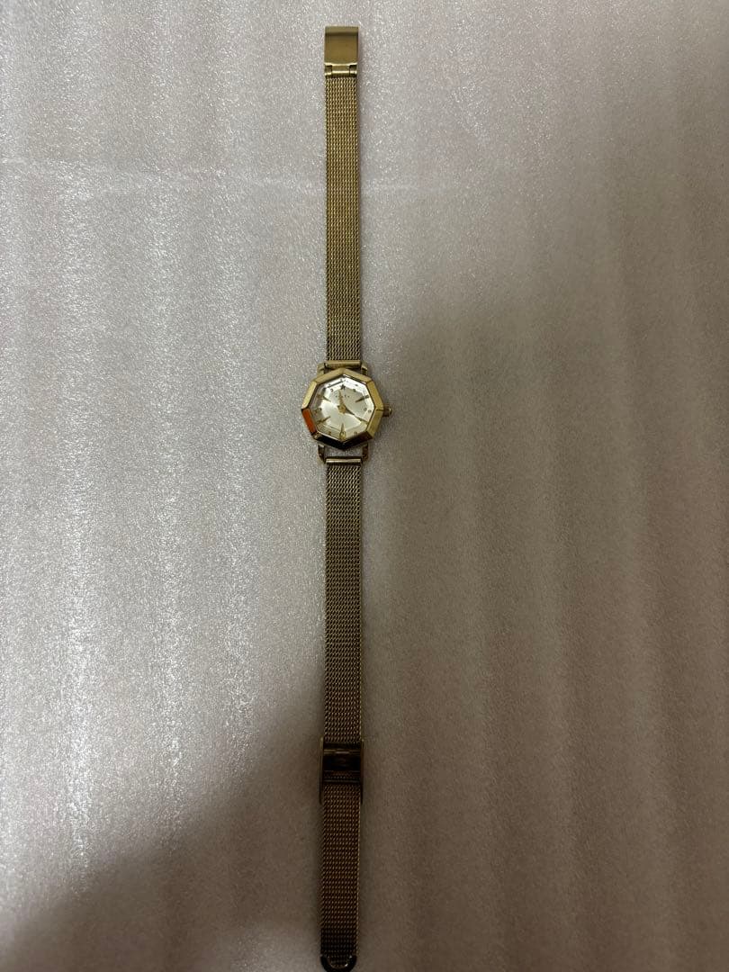 agete ドレスウォッチ ゴールドメ ッシュベルト