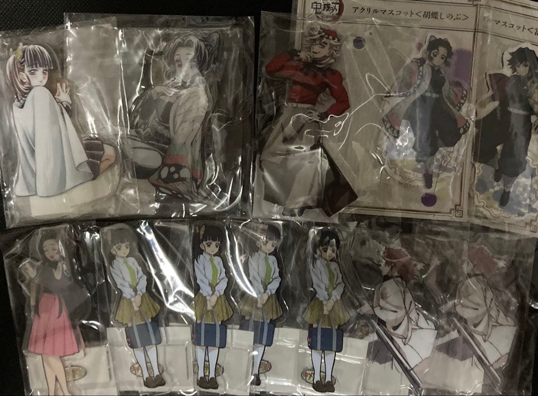 鬼滅の刃　グッツ　500点以上　まとめ売り　(総額37万円相当)