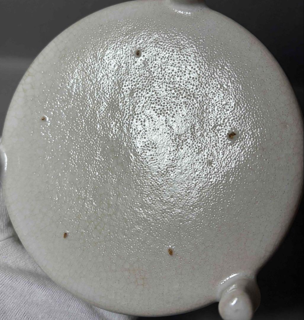 中国 三つ足丸盤(白系) f2260120 - メルカリ