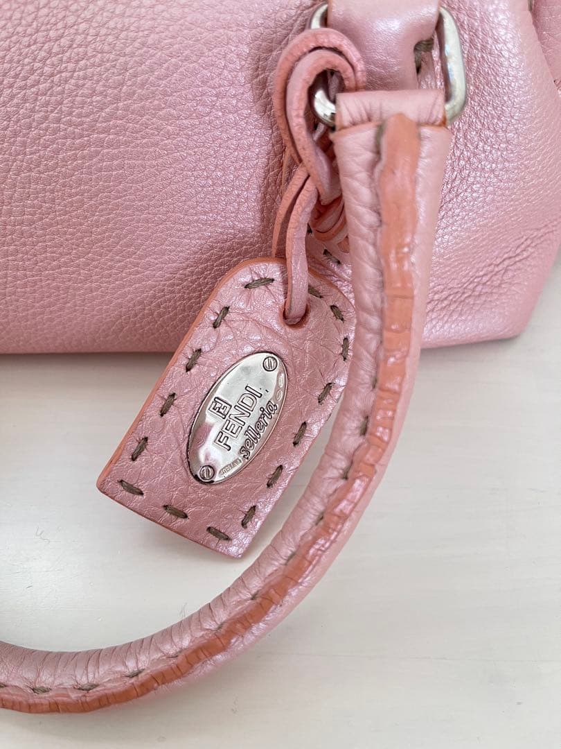 Fendi フェンディ セレリア　ミニドクターズバッグチャーム付き