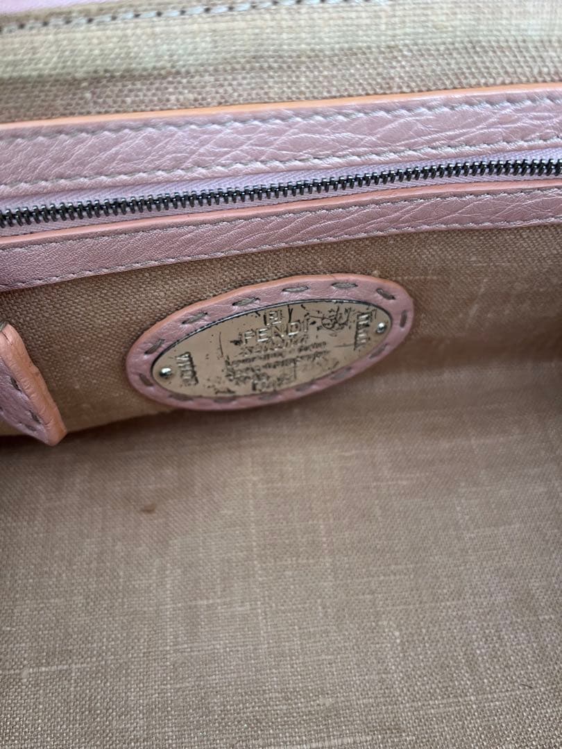 Fendi フェンディ セレリア　ミニドクターズバッグチャーム付き