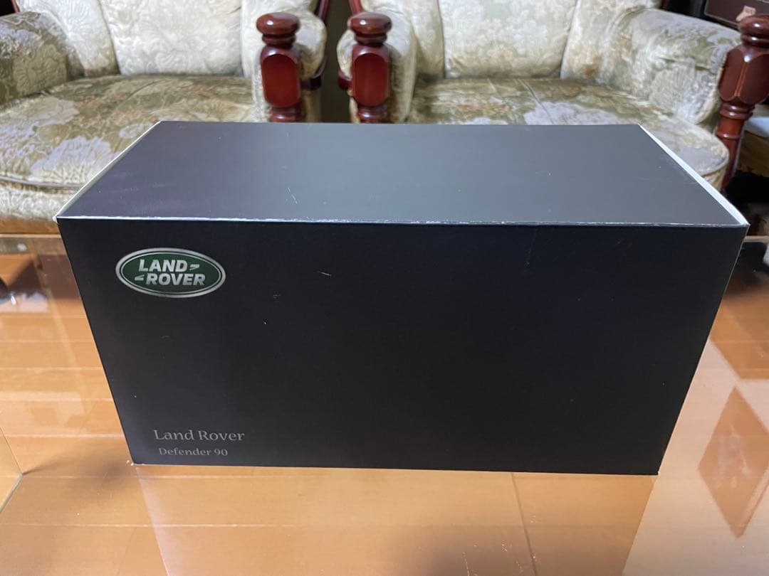 価格変更1/18 京商ランドローバー ディフェンダー90 オートバイオグラフィー