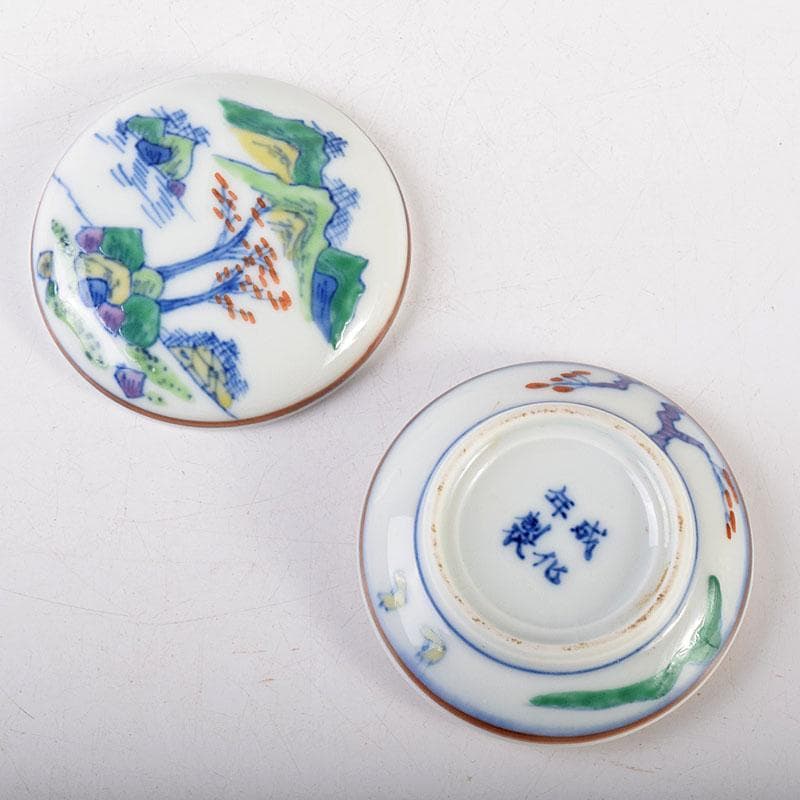 中国 成化年製款 五彩山水文 香合 時代箱 V 6998 - メルカリ