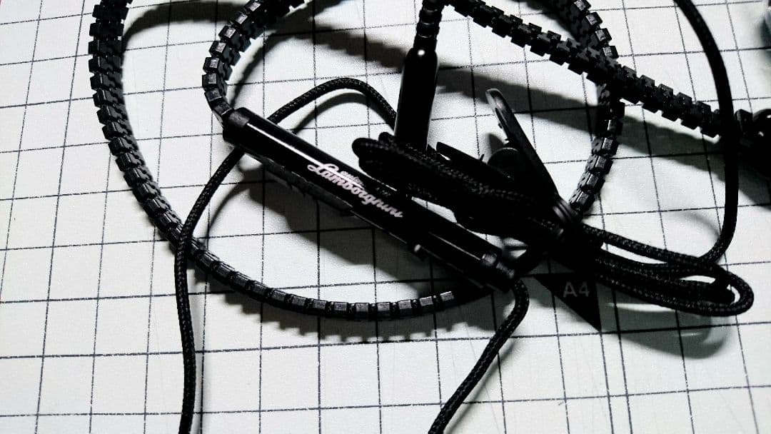 ☆ランボルギーニ 純正 イヤホン ジップタイブ ブラック 新品未使用