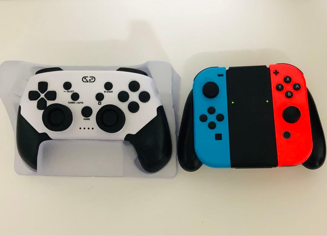 任天堂Switch(128GB SD付き)