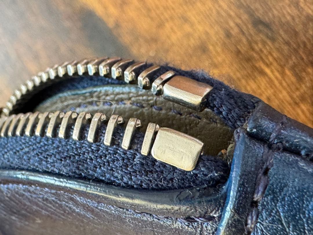 HIROFU オールレザー 円形 ケース ブルー ほぼ未使用