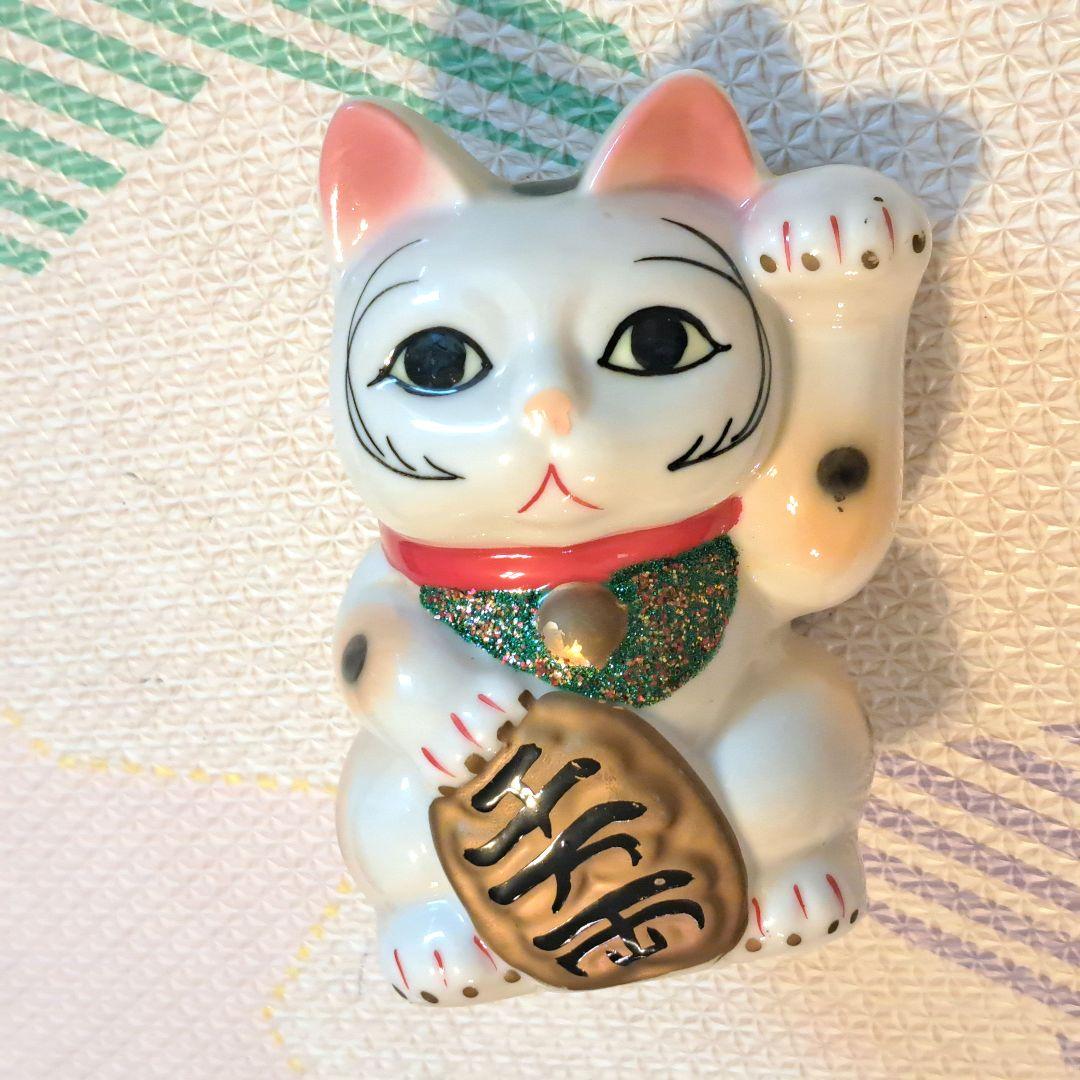 ☆レトロ？縁起物【招き猫】貯金箱☆【福】【千万両】☆座布団付き
