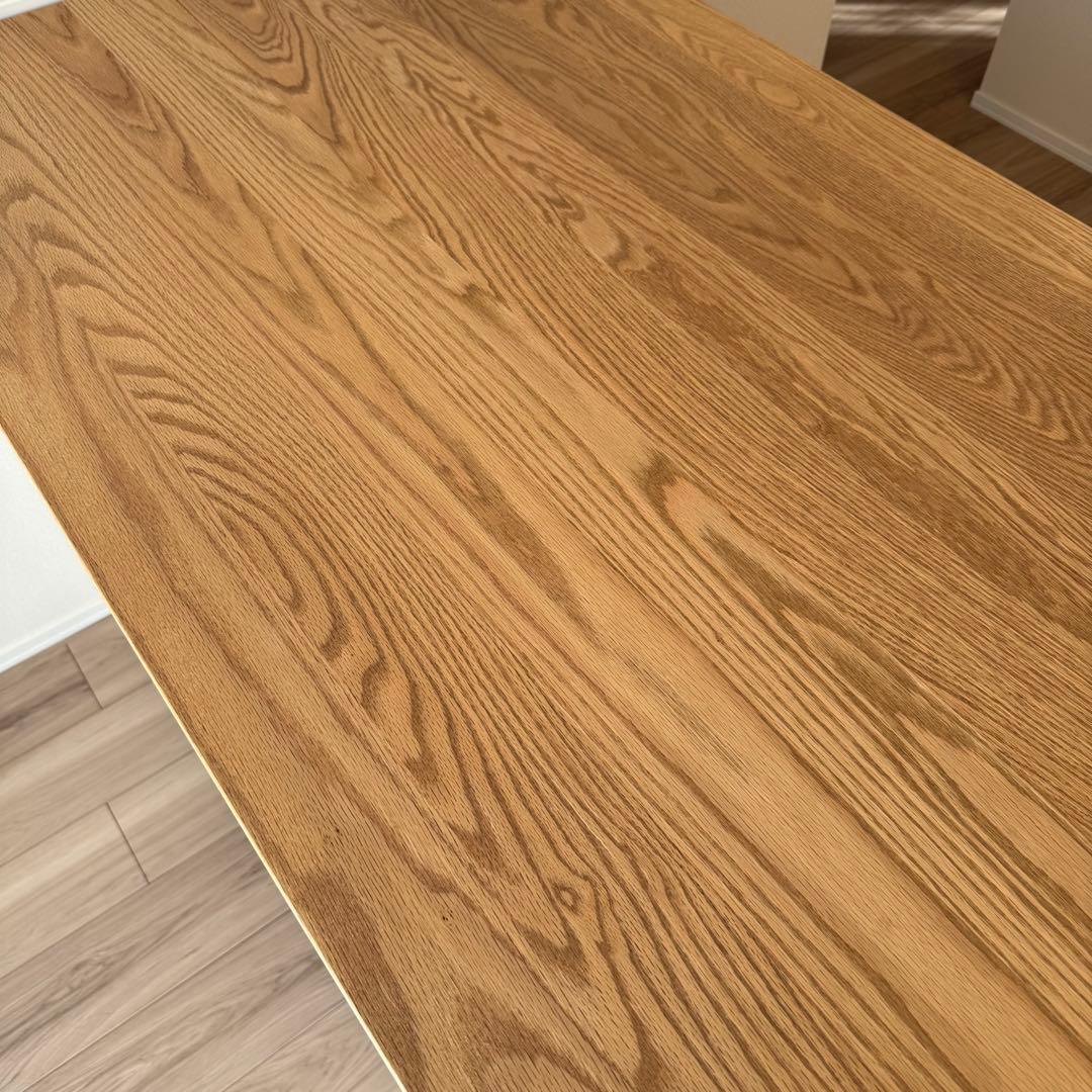 IKEA TORNVIKEN（トルンヴィーケン）テーブル・アイランドキッチン