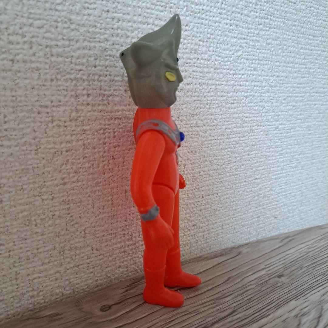 ソフビ　ウルトラマンレオ　タカトク
