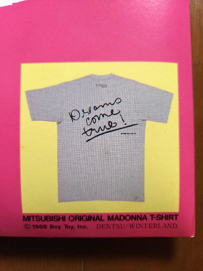 ☆非売品☆マドンナ　 MITSUBISHI　ノベリティ　Tシャツのみ