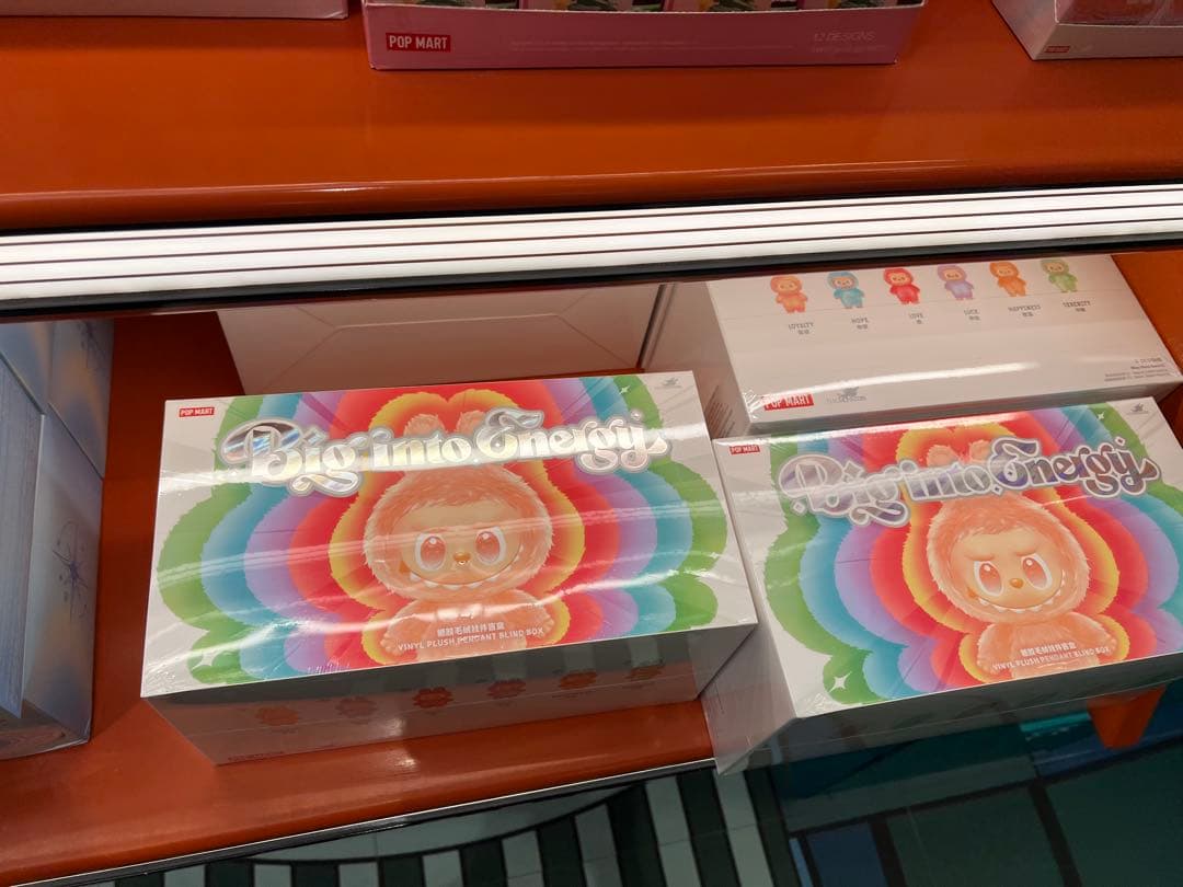 【新品未開封】Labubu Big into Energy ラブブ 正規品