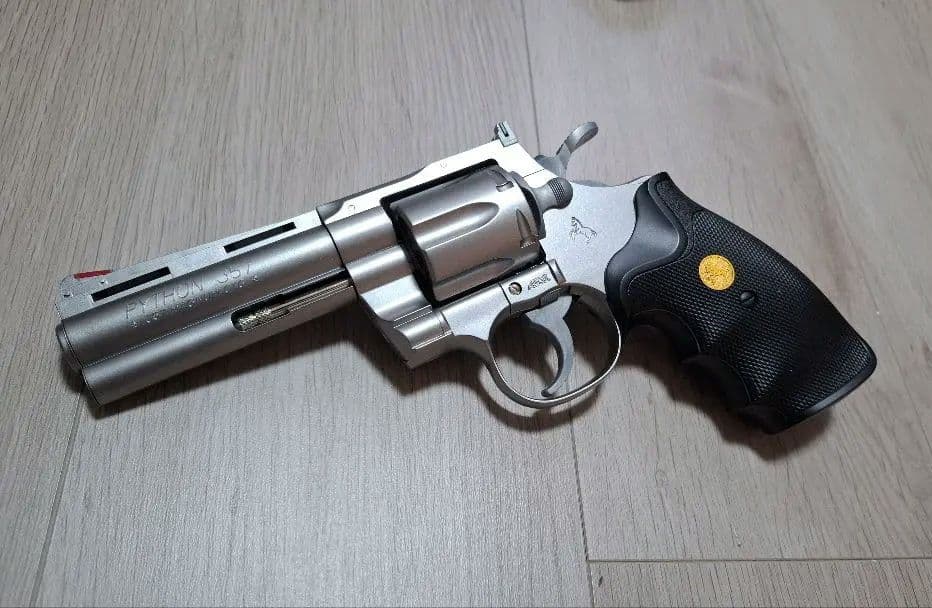 極美品　クラウンモデル　エアリボルバー　エアハンドガン　セット　ASGK承認済み