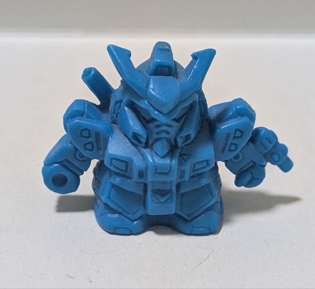 ガン消し　量産型νガンダム　青