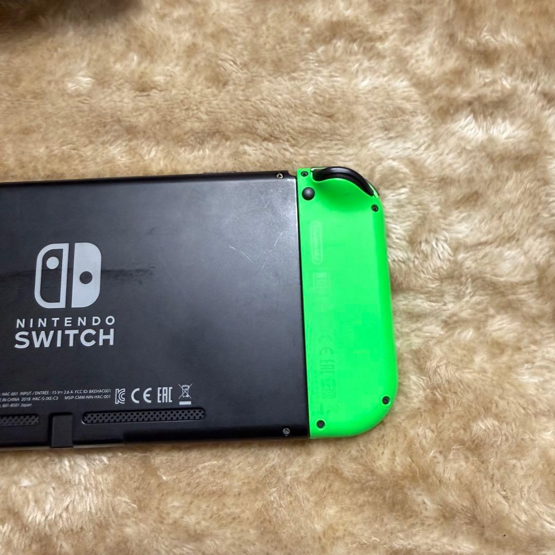 Nintendo Switch 本体 グリーンとピンクのジョイコン