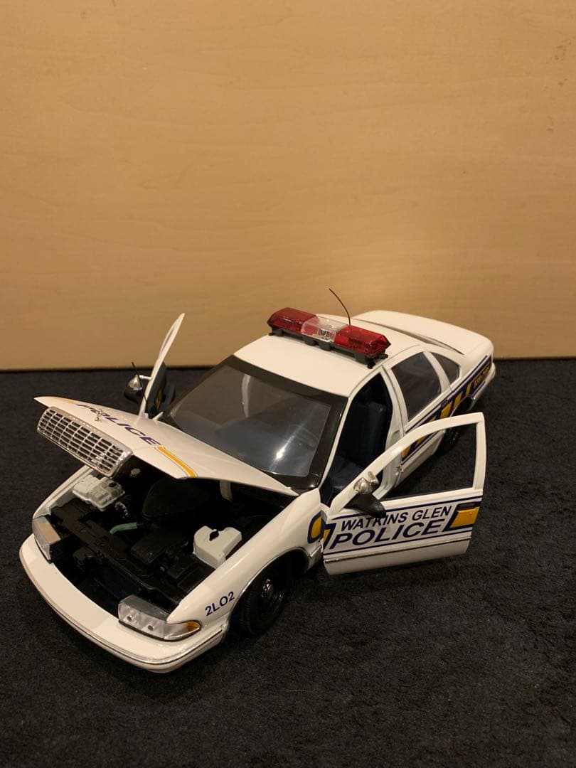 1/18 入手困難シボレーカプリスパトカー⑤