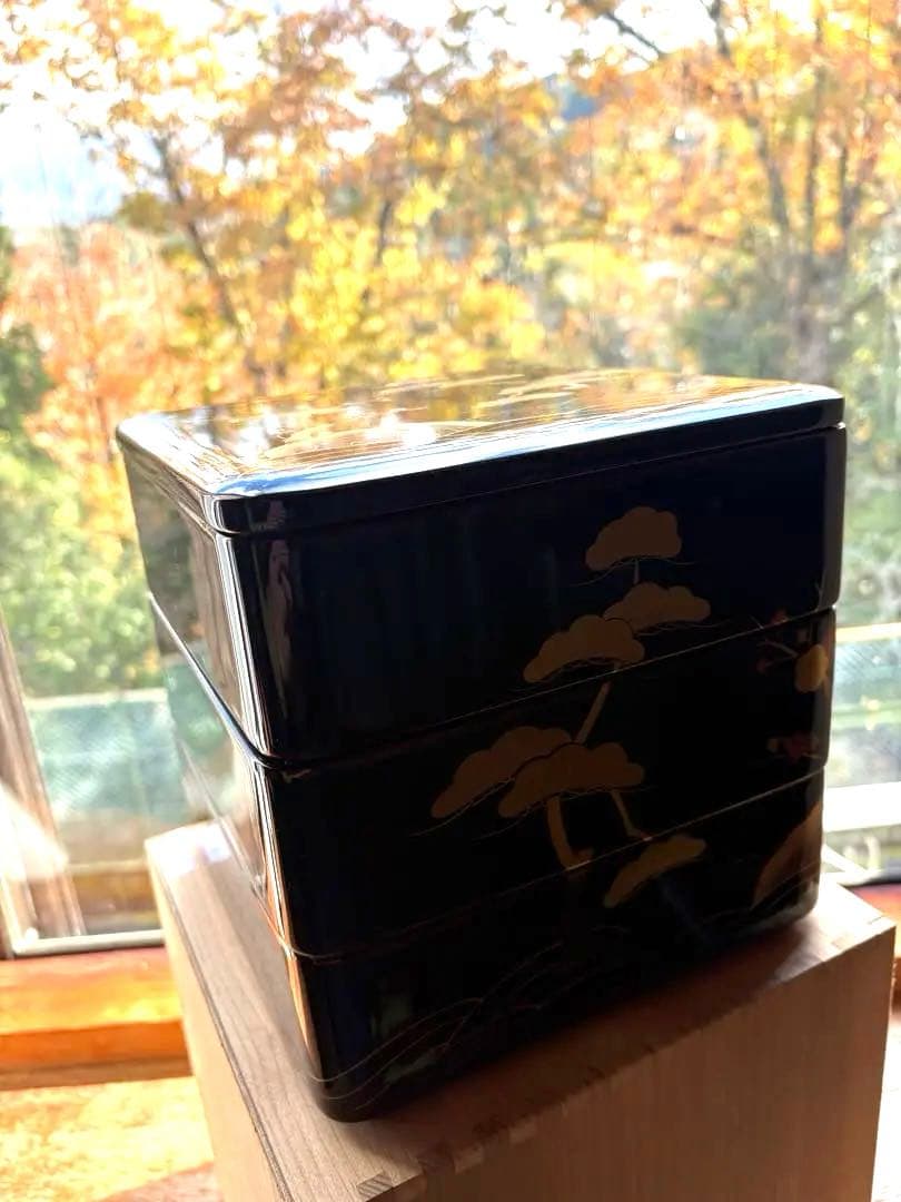 越前塗　重箱 初音　玉峰造　黒地3段　木箱入