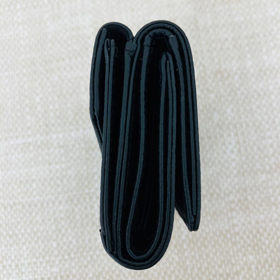 【現行】マリークワント シーリング デイジー レター ミニウォレット シボ革 黒