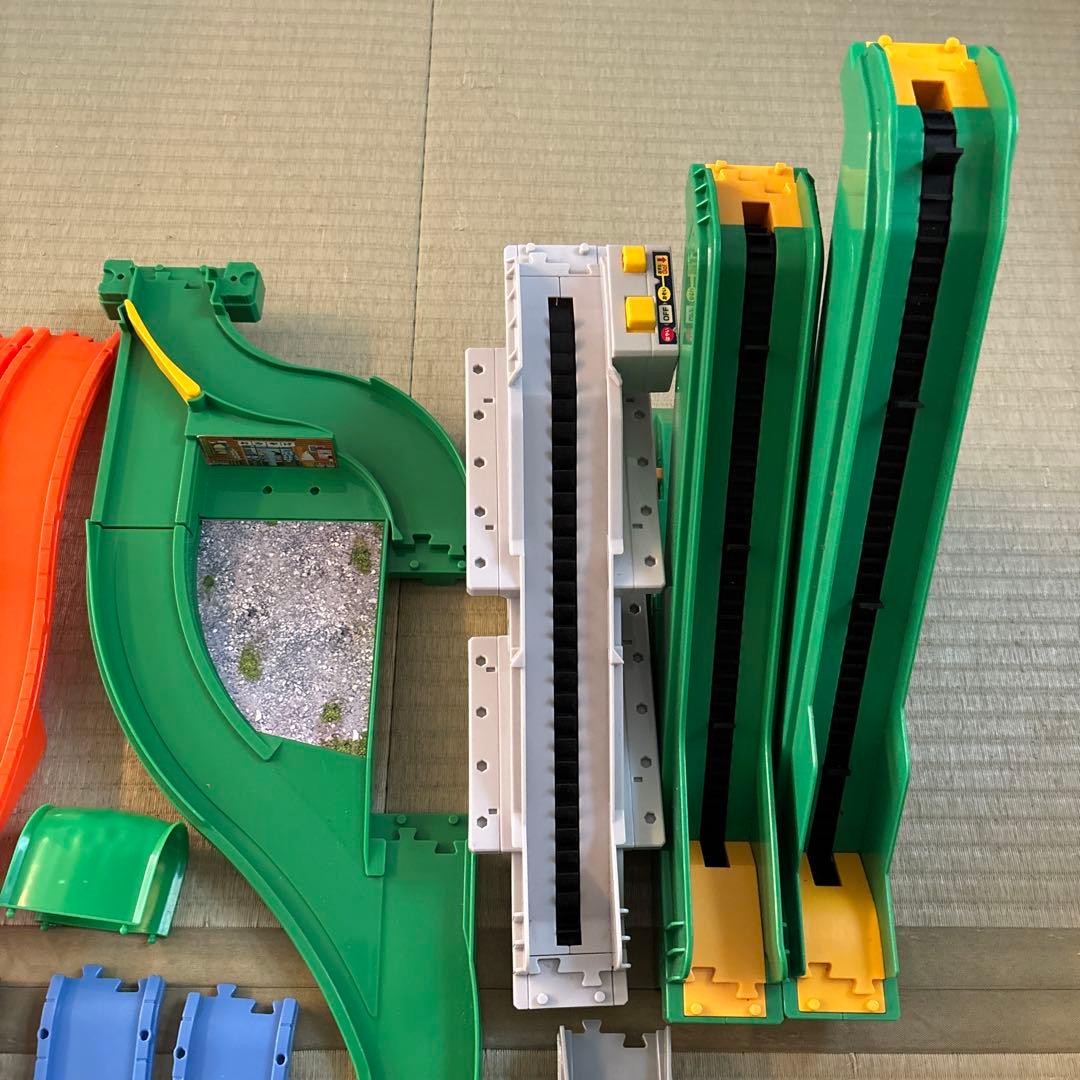 トミカシステム　オートやまみち道路セット　大量