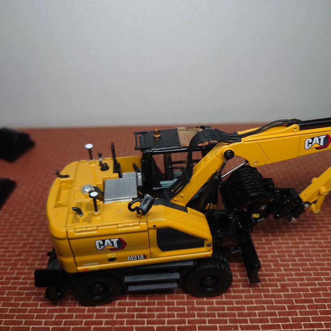 CAT M318 WHEELED EXCAVATOR カスタム品 1/50