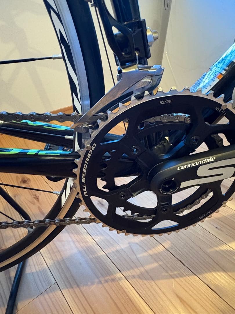 超美品CANNONDALE CAAD12 105 2016年モデル ロードバイク