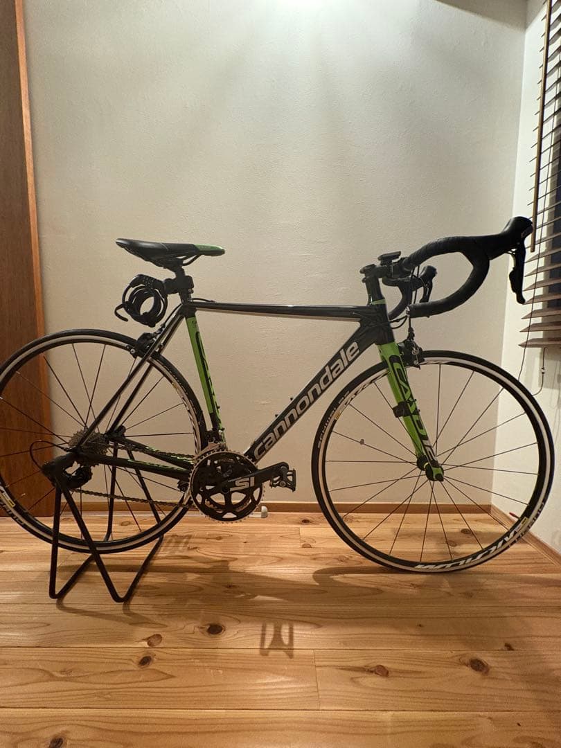 超美品CANNONDALE CAAD12 105 2016年モデル ロードバイク