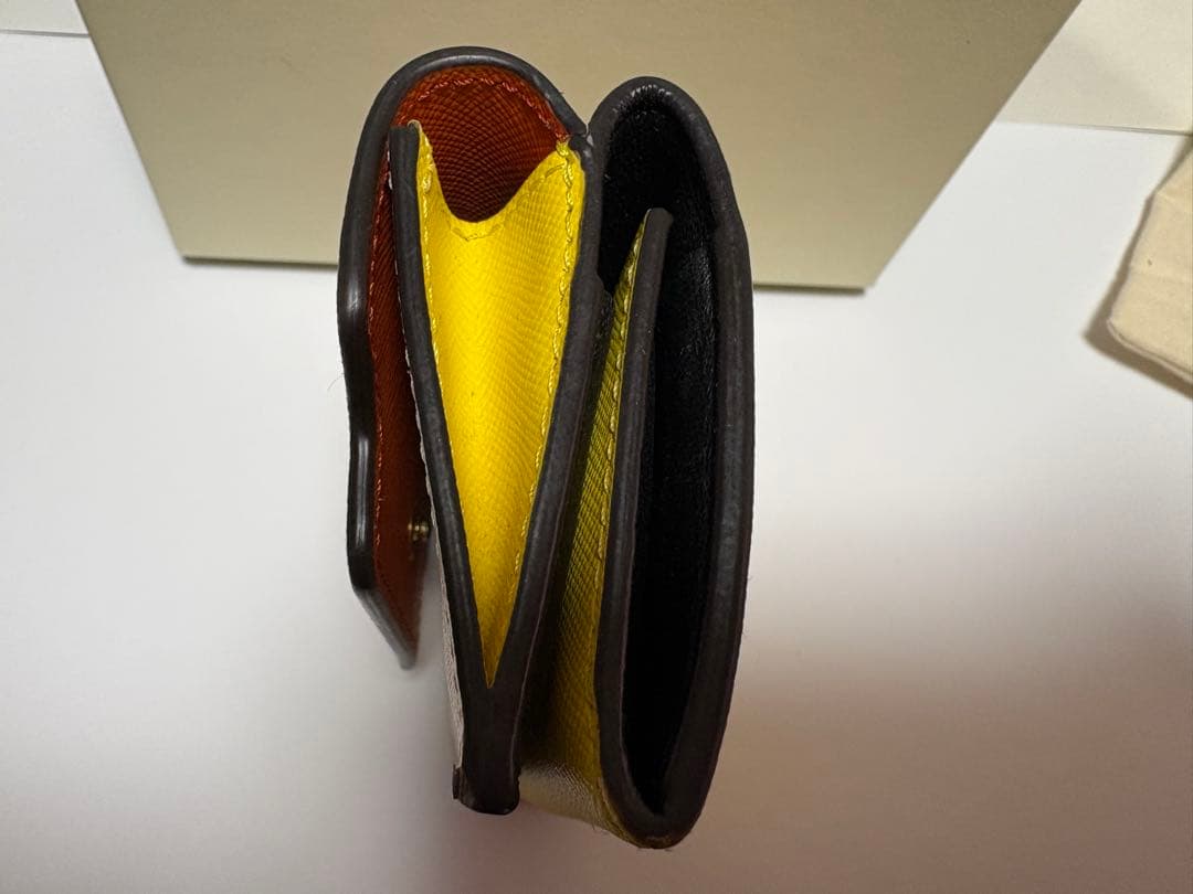 年末限定値下げ※MARNI 三つ折り財布 オレンジ/イエロー