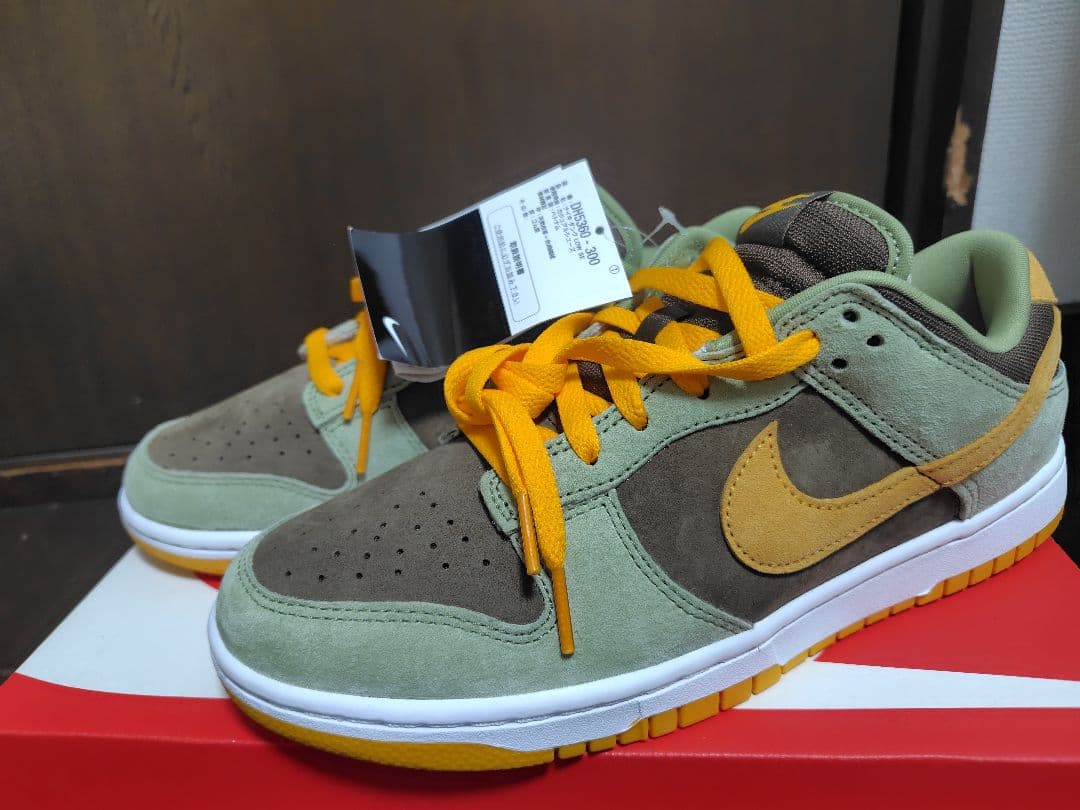 Nike Dunk Low スニーカー ダスティオリーブ/ブラウン/イエロー