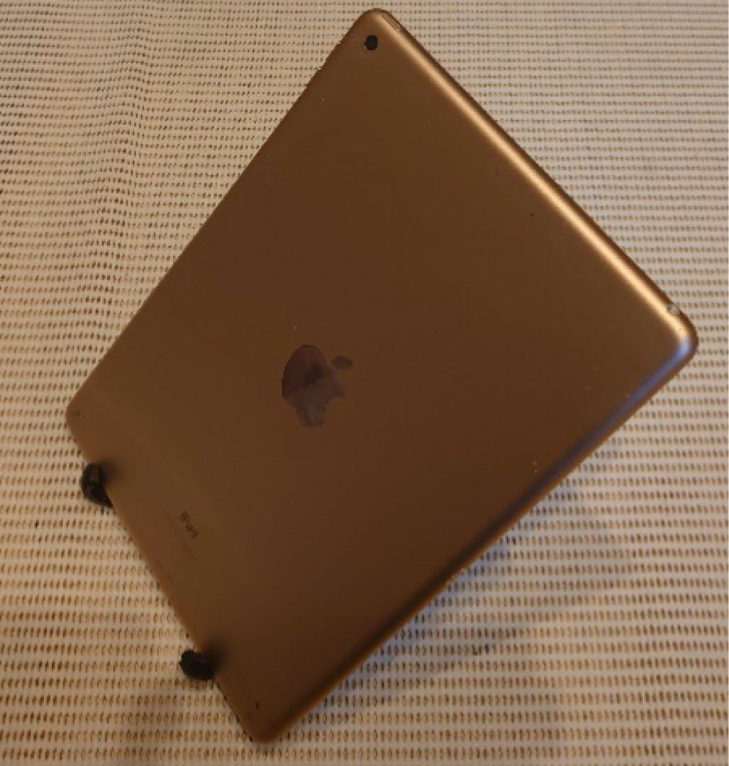 iPad第8世代 本体 ローズゴールド 32GB