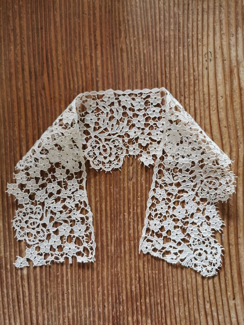 アンティーク英国1800年代キャリックマクロスレーストリム希少付け襟