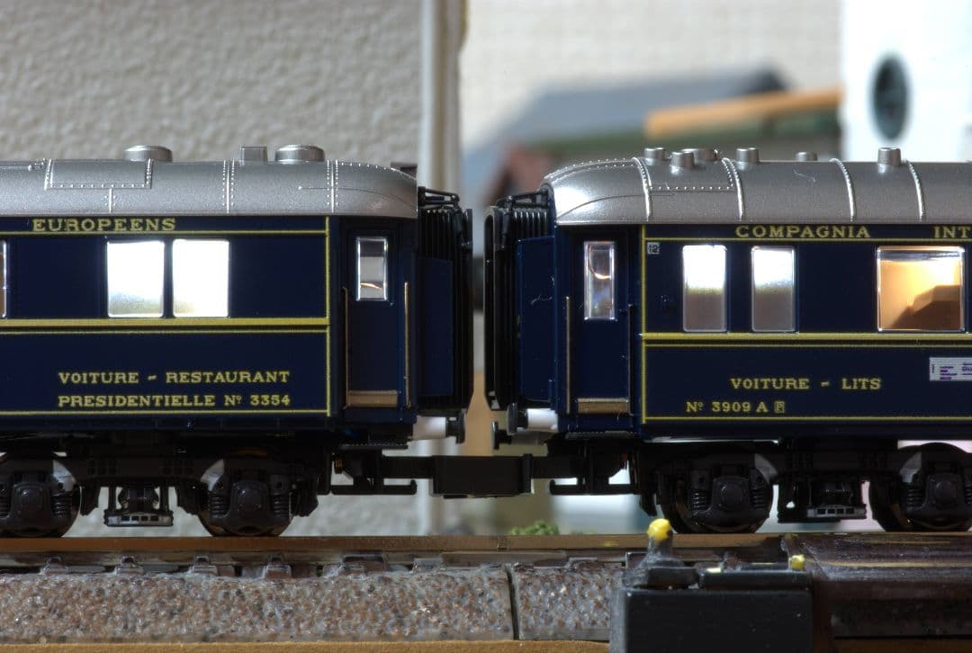 KATO オリエント88　フル編成室内灯あり