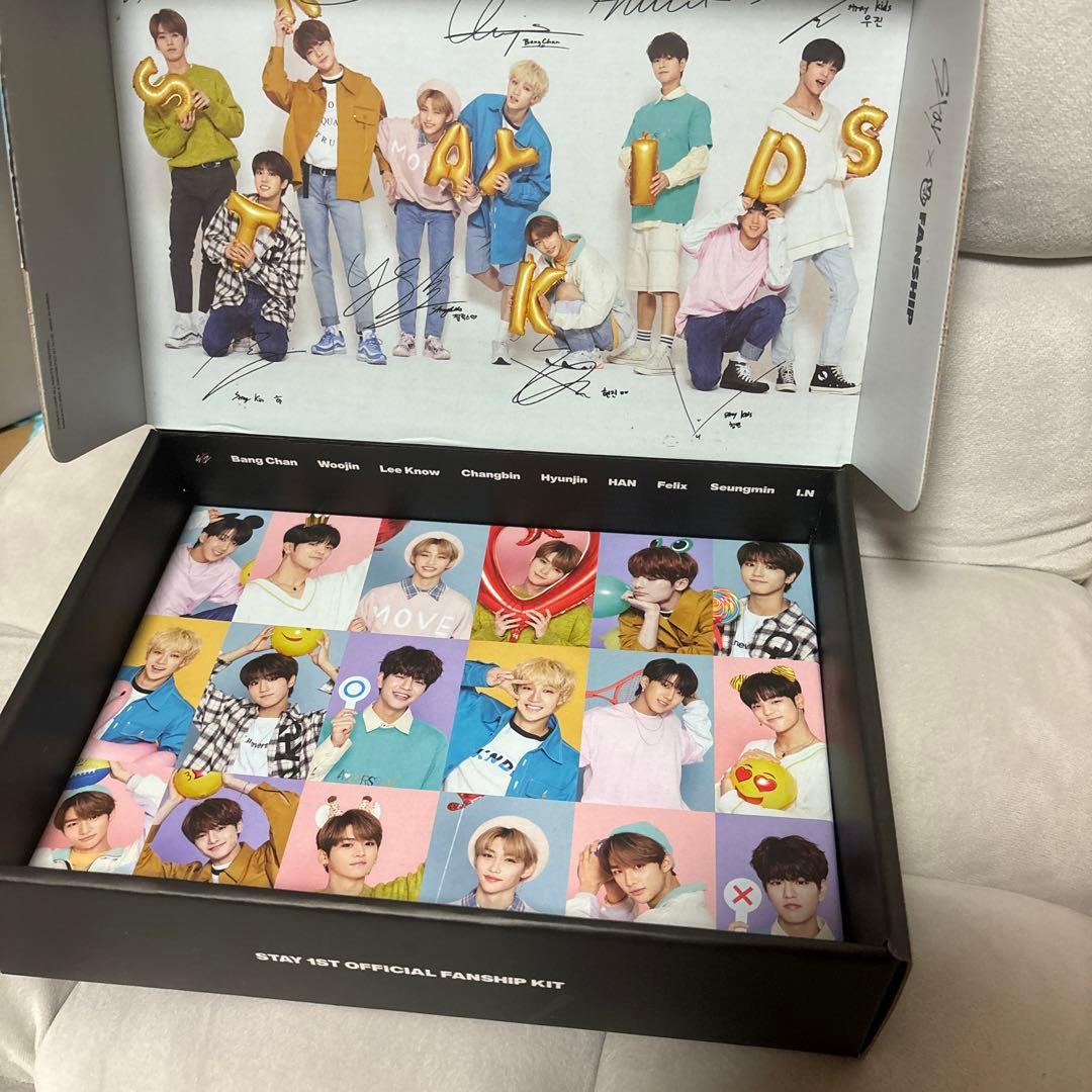STAY1期 Stray Kids VLIVE FANSHIP ウェルカムキット - メルカリ