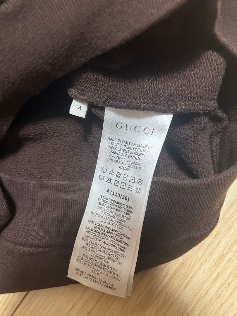 GUCCI パーカー　スウェット　トップス　トレーナー　グッチ　キッズ