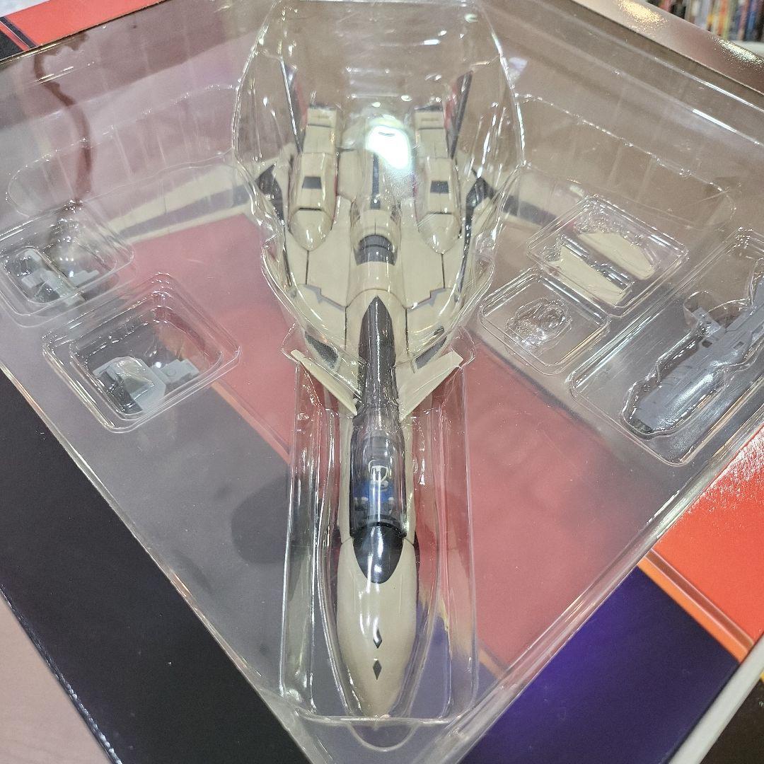 1/60 完全変形 YF-19 マクロスプラス