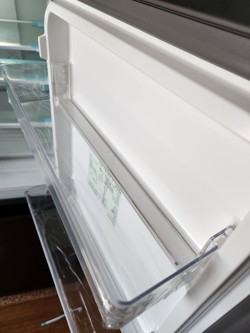 【ほぼ新品】（蓮くん様取り置き）シルバー 上下二段式冷蔵庫 コンパクト