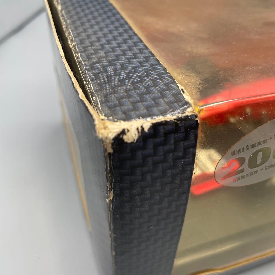 1/18 フェラーリ F1-2000 ミハイル・シューマッハ レッド