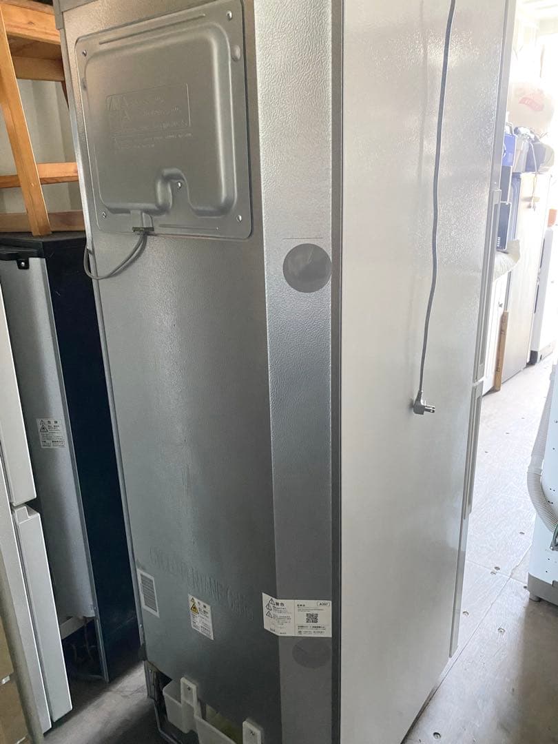 近隣地域限定送料無料❗️シャープ冷蔵庫　一人暮らし　SJ-PD28F-W