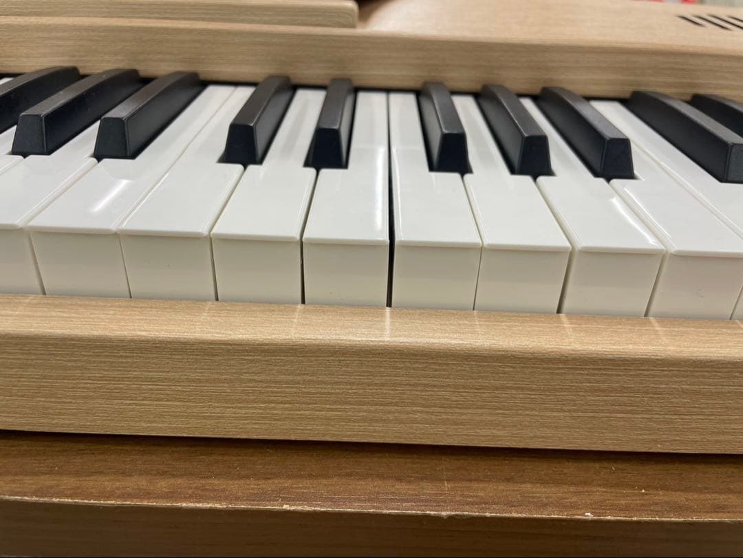 スタンド付き 電子ピアノ88鍵盤 給電タイプ 木目調ボディ オーク