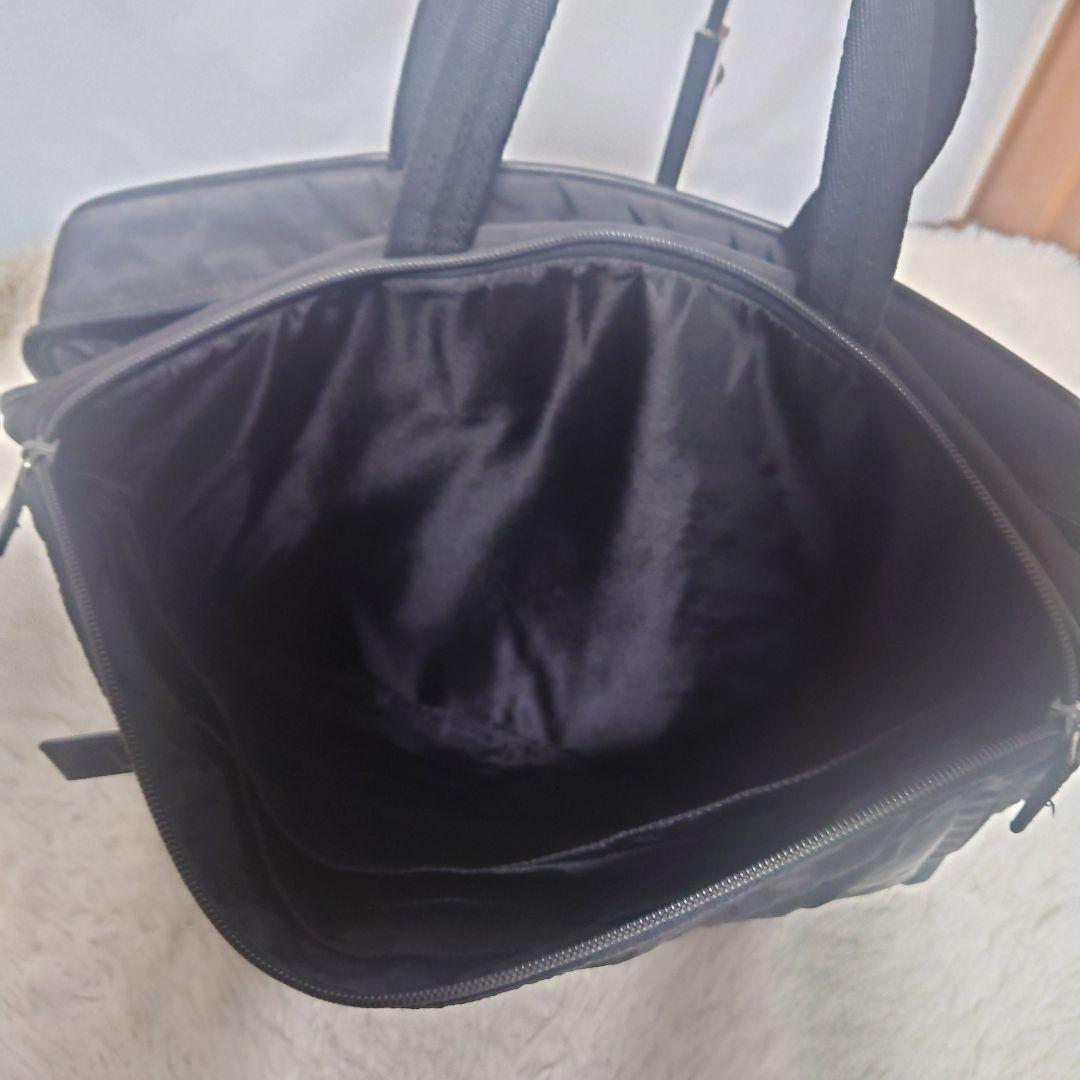 【希少】プラダ ビジネスバッグ ブリーフケース ナイロン 三角ロゴプレート