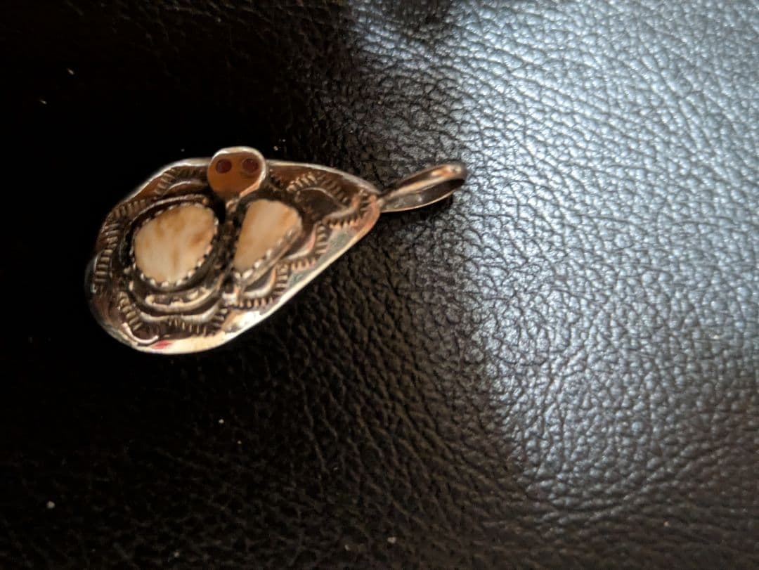 希少 幻のホワイトバッファローターコイズ ネイティブアメリカン