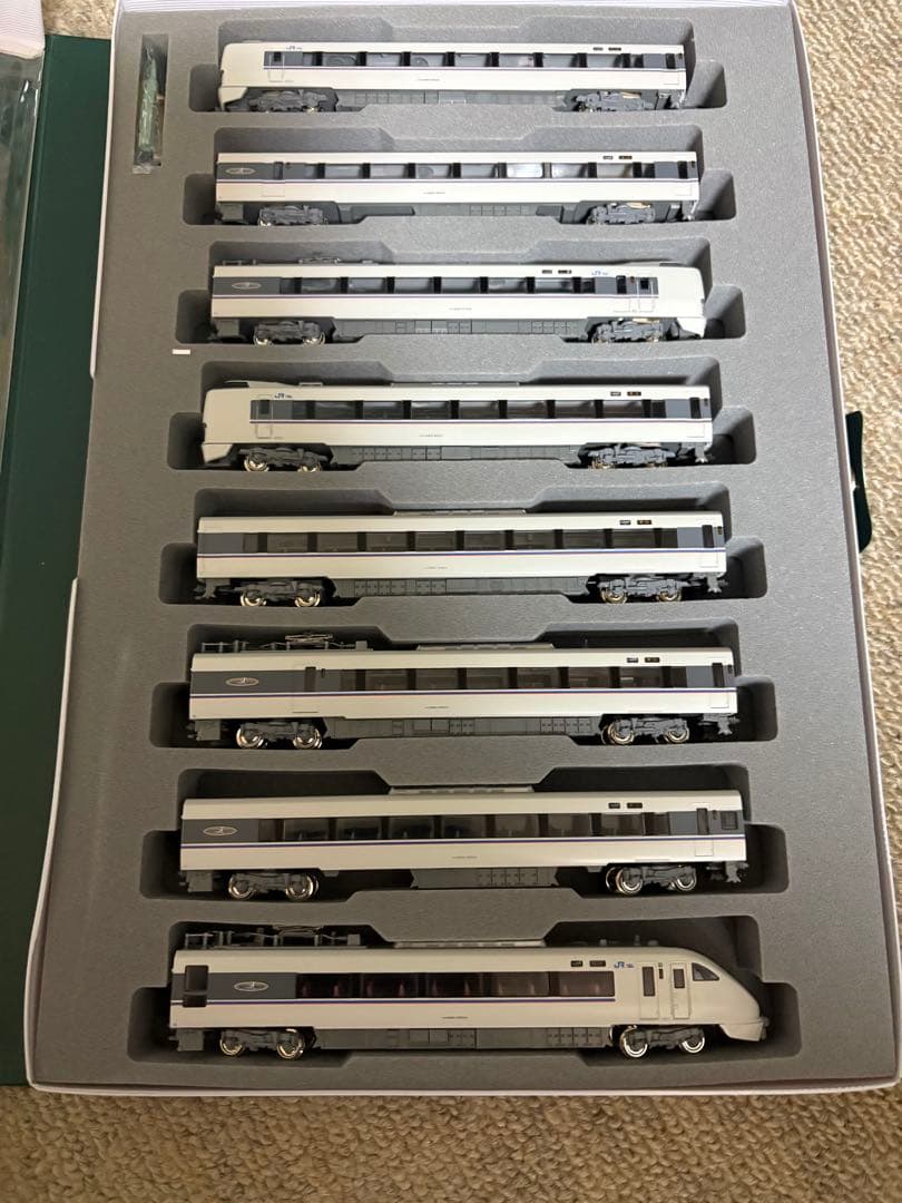 KATO JR683系2000番台「しらさぎ」 5両基本＋3両増結フルセット