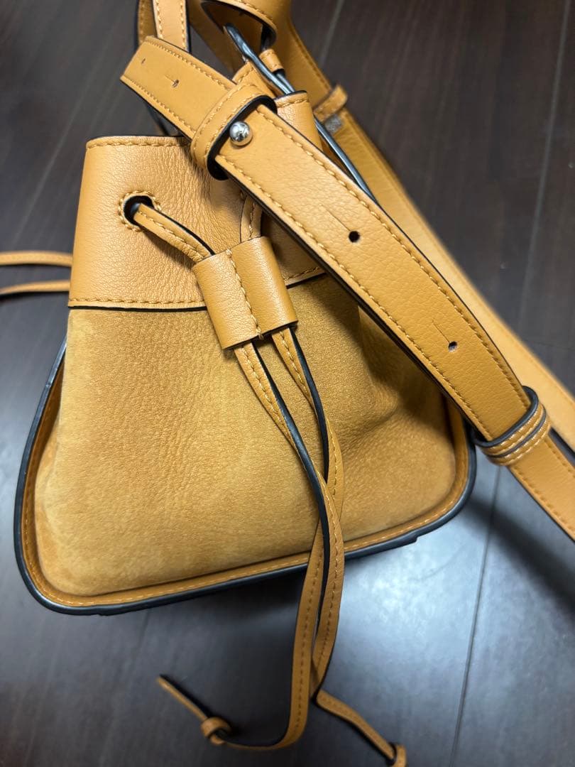 LOEWE ロエベ ハンモック ドローストリングバッグ ミニ ハンドバッグ