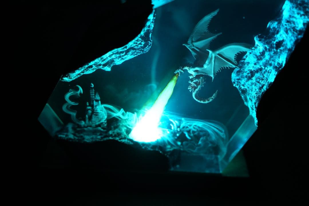 迫力満点】ドラゴンの息吹 炎の城 レジンランプ 中世ファンタジー 騎士