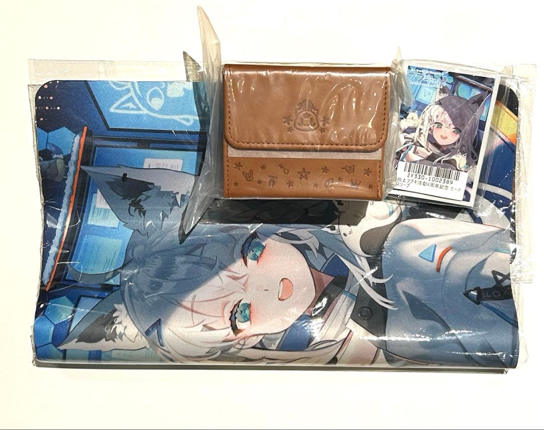 白上フブキ 活動4周年記念 ホロライブ Amazon.co.jp: ホロライブ 白上